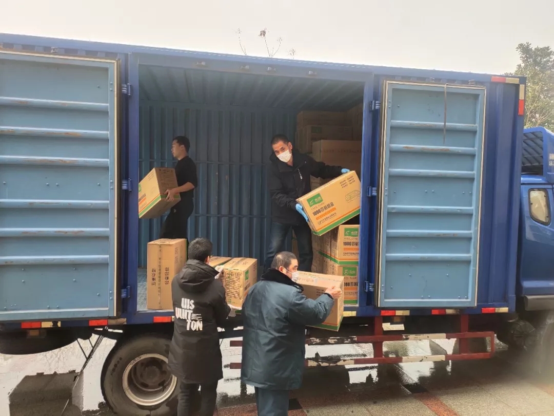 1640305326228500.jpg 640.webp (3).jpg